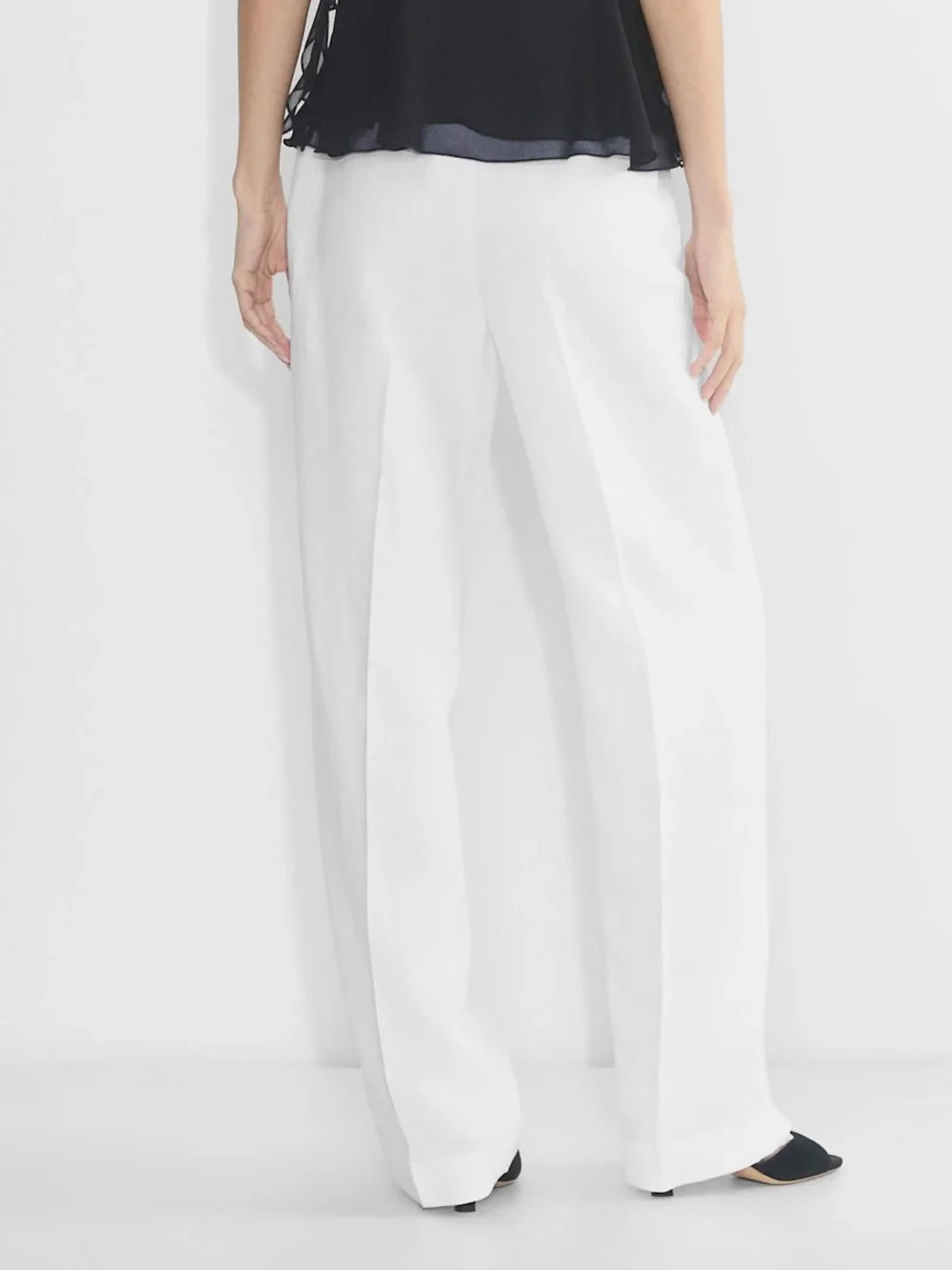 NWT Wilfred Aritzia Women’s The Limitless Pant- CruiseLinen